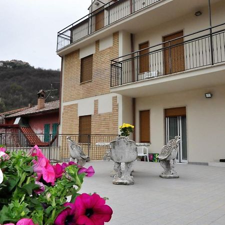 Albergo Rio Canistro Eksteriør bilde