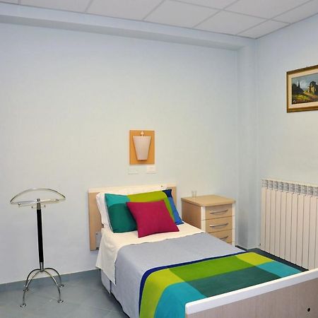 Albergo Rio Canistro Eksteriør bilde